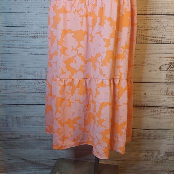 Ladies Floral Smocked Back Dress Social Standard by Sanctuary Size XXL - Picture 4 of 14